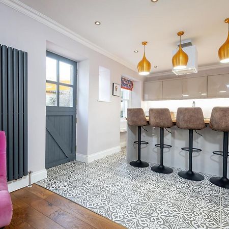 East Cottage * Wood Burning Hot Tub * Garden St Andrews Exteriör bild
