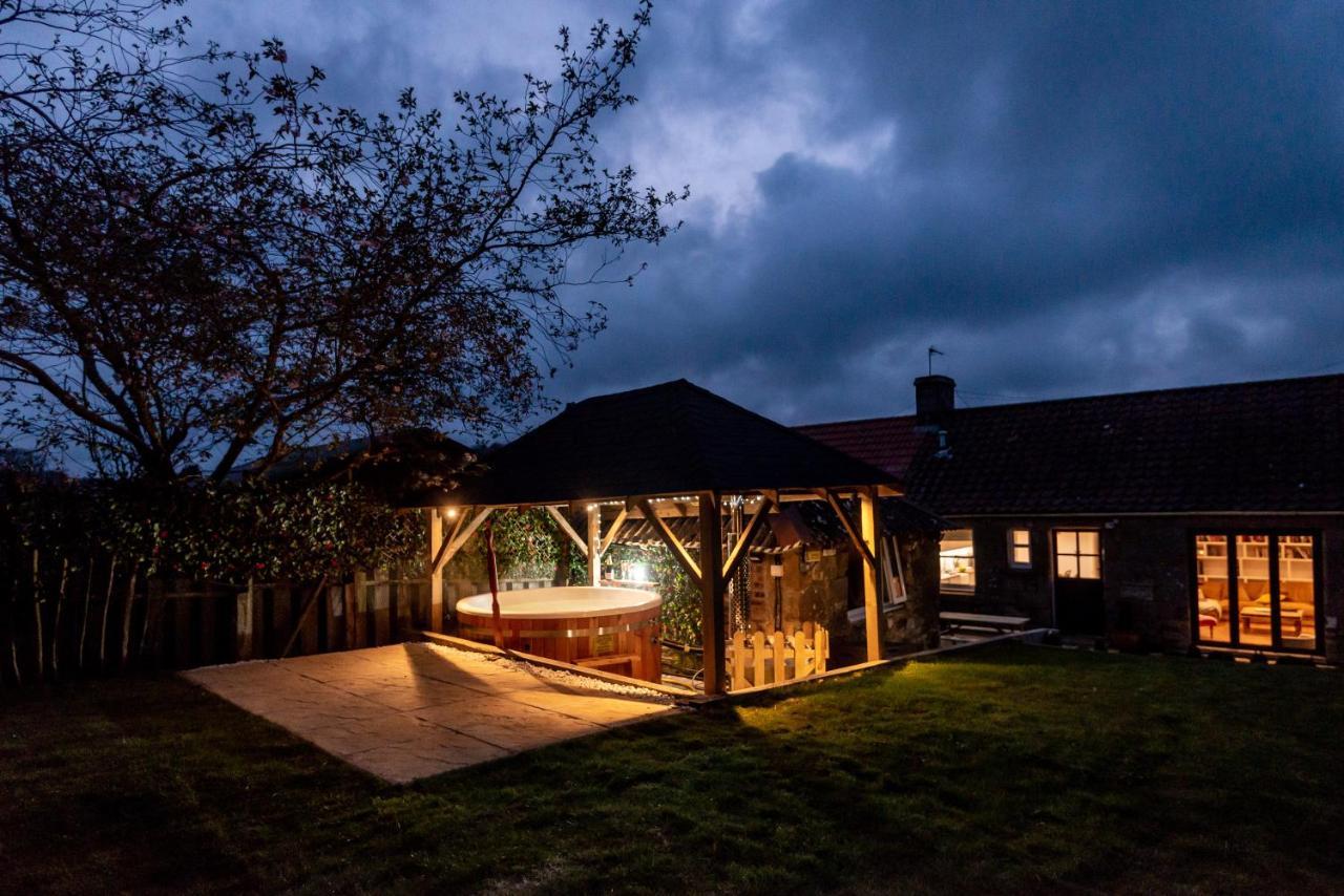 East Cottage * Wood Burning Hot Tub * Garden St Andrews Exteriör bild